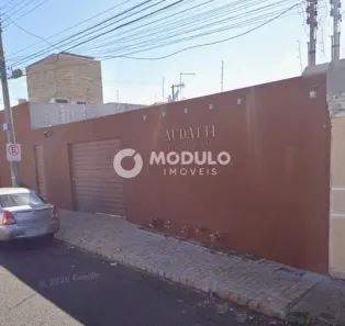 Lote/Terreno à venda, 297m² no Osvaldo Rezende, Uberlândia