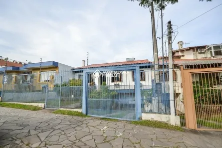 Casa com 3 Quartos à venda, 210m² no Cristal, Porto Alegre