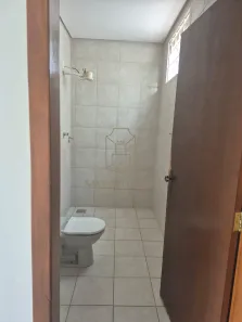Sobrado com 4 Quartos para alugar, 180m² no Centro-Norte, Cuiabá