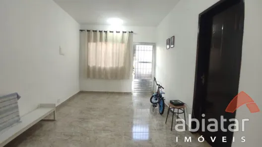 Casa com 3 Quartos à venda, 202m² no Jardim Oliveiras, Taboão da Serra