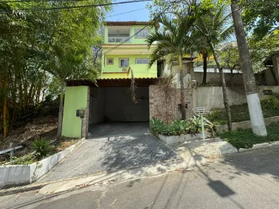 Casa de Condomínio com 5 Quartos à venda, 265m² no Taquara, Rio de Janeiro
