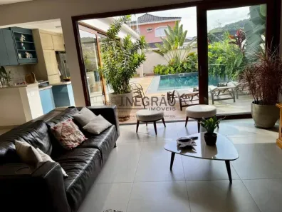 Casa de Condomínio com 5 Quartos à venda, 270m² no Balneário Praia do Pernambuco, Guarujá
