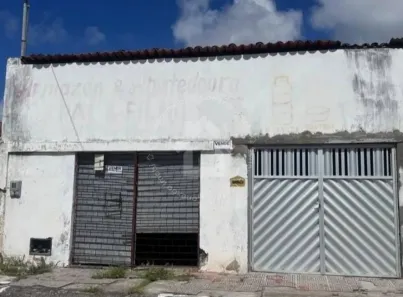Casa com 2 Quartos à venda, 142m² no 17 de Março, Aracaju