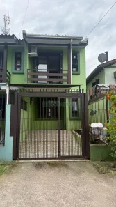 Sobrado com 2 Quartos à venda, 76m² no Desvio Rizzo, Caxias do Sul