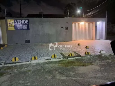 Casa com 5 Quartos à venda, 193m² no Jardim das Oliveiras, Fortaleza