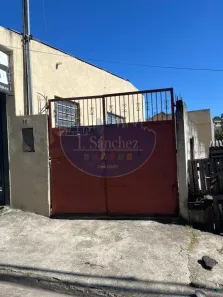 Casa com 2 Quartos para alugar, 80m² no Jardim Pinheirinho, Itaquaquecetuba