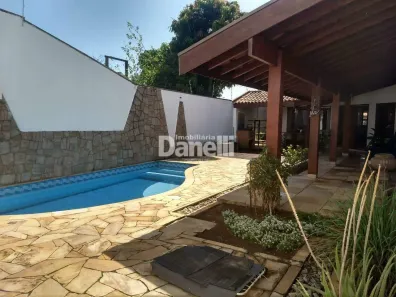 Casa com 4 Quartos à venda, 310m² no Jardim das Nações, Taubaté