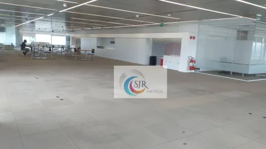 Sala Comercial para alugar, 1411m² no Butantã, São Paulo