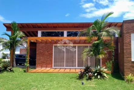 Casa de Condomínio com 4 Quartos à venda, 228m² no Cci, Xangri-lá
