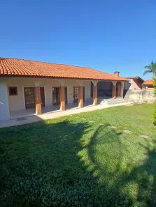 Fazenda/Sítio com 3 Quartos à venda, 250m² no Condomínio Zuleika Jabour, Salto