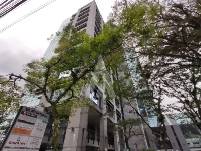 Sala Comercial para alugar, 49m² no América, Joinville