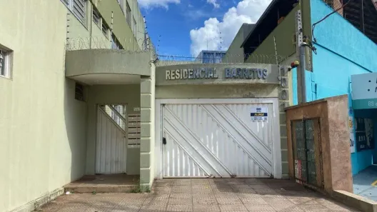 Apartamento com 3 Quartos para alugar, 10m² no Jardim Monte Líbano, Campo Grande