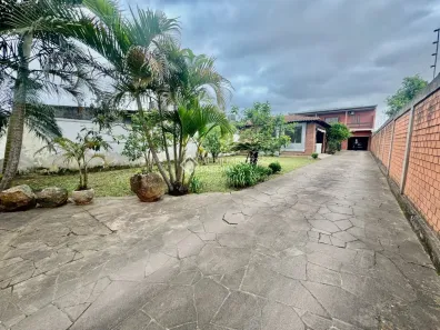 Casa com 4 Quartos à venda, 177m² no Niterói, Canoas