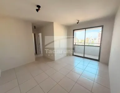 Apartamento com 3 Quartos para alugar, 67m² no Casa Amarela, Recife