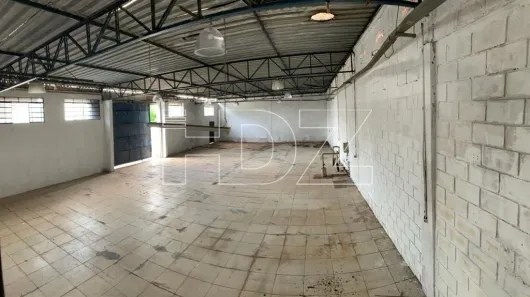 Sala Comercial à venda, 317m² no Jardim Regina, Araraquara