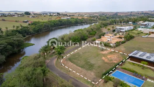 Lote/Terreno à venda, 2200m² no Residencial Fazenda Alvorada, 