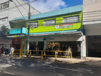 Sala Comercial com 3 Quartos para alugar, 150m² no Centro, Londrina