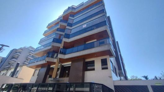 Apartamento com 3 Quartos para venda ou aluguel, 150m² no Vila Nova, Cabo Frio