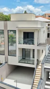 Sobrado com 3 Quartos à venda, 179m² no Jardim do Lago, Atibaia