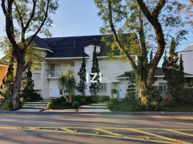 Casa de Condomínio com 5 Quartos para alugar, 1100m² no Super Quadra Morumbi, São Paulo