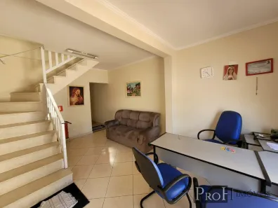 Sobrado com 6 Quartos à venda, 250m² no Demarchi, São Bernardo do Campo