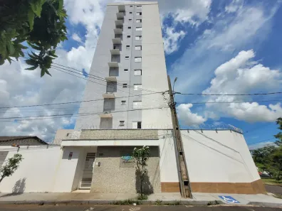 Apartamento com 2 Quartos para alugar, 60m² no Aclimação, Uberlândia