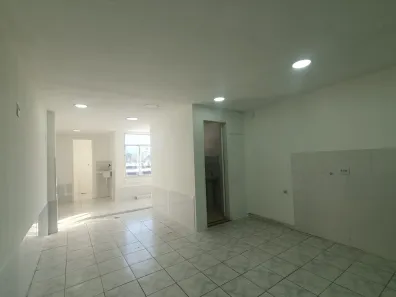 Sala Comercial para alugar, 33m² no Campo Grande, Rio de Janeiro