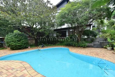 Sobrado com 4 Quartos à venda, 500m² no Jardim Guedala, São Paulo