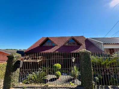 Casa com 4 Quartos à venda, 240m² no Contorno, Ponta Grossa