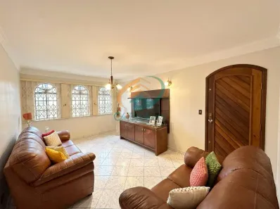 Casa com 3 Quartos à venda, 180m² no Jardim Vila Galvão, Guarulhos