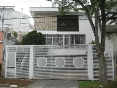 Sobrado com 4 Quartos à venda, 289m² no Jardim Leonor Mendes de Barros, São Paulo