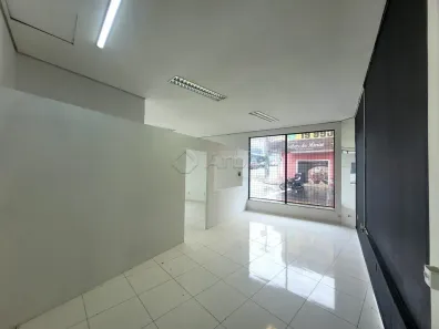 Ponto Comercial para alugar, 48m² no Centro, Americana