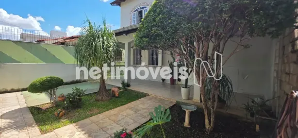 Casa com 5 Quartos à venda, 445m² no Santa Amélia, Belo Horizonte