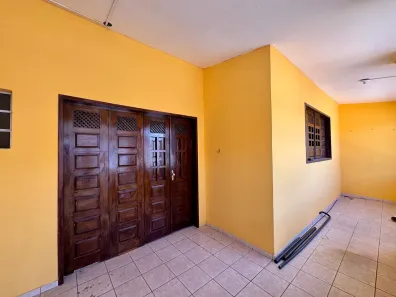 Casa com 3 Quartos para alugar, 120m² no Cruz das Almas, Maceió