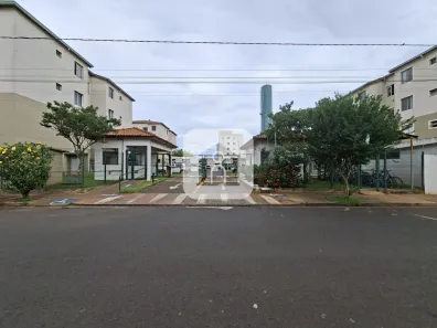 Apartamento com 3 Quartos para alugar, 50m² no Novo Mundo, Uberlândia
