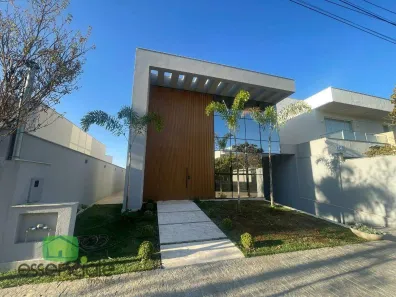 Casa de Condomínio com 3 Quartos à venda, 730m² no Estância Silveira, Contagem