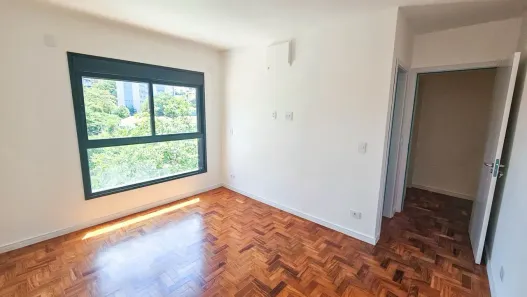 Sobrado com 4 Quartos à venda, 170m² no Jardim Vera Cruz, São Paulo