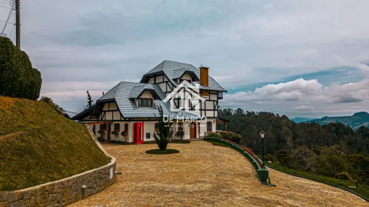 Casa com 5 Quartos à venda, 1480m² no V Natal, Campos do Jordão