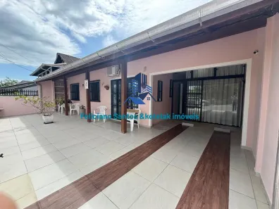 Casa com 3 Quartos à venda, 113m² no Armação, Penha