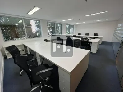 Sala Comercial para alugar, 145m² no Itaim Bibi, São Paulo