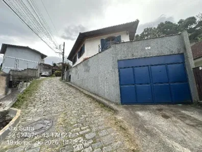 Casa com 3 Quartos à venda, 270m² no Alto da Serra, Petrópolis