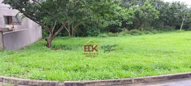 Lote/Terreno à venda, 301m² no Loteamento Residencial Parque das Araucárias, Tremembé
