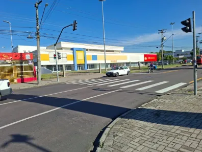 Ponto Comercial para alugar, 230m² no Alto Boqueirão, Curitiba