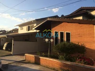 Sobrado com 3 Quartos à venda, 252m² no Urbanova I, São José dos Campos