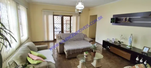 Casa com 3 Quartos à venda, 226m² no Cidade Jardim, Americana