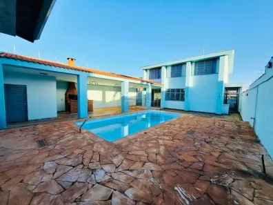 Sobrado com 4 Quartos à venda, 332m² no Ribeirânia, Ribeirão Preto