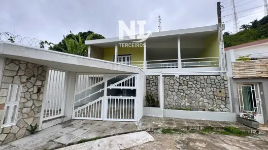 Casa com 3 Quartos à venda, 133m² no Mangabeiras, Maceió