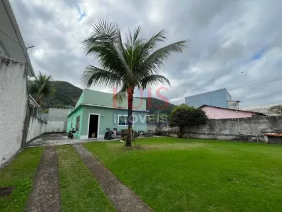 Casa com 3 Quartos à venda, 200m² no Piratininga, Niterói