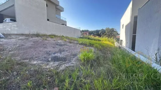 Lote/Terreno à venda, 300m² no Bosque dos Eucaliptos, Valinhos