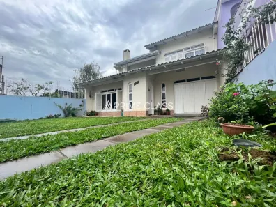 Sobrado com 3 Quartos à venda, 250m² no Estância Velha, Canoas
